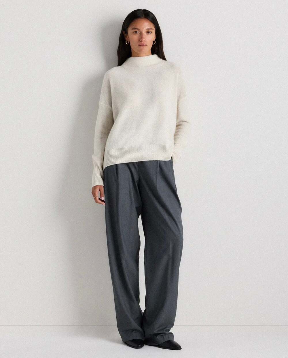 Quince Women Mongolian Cashmere Funnel Neck Sweater Ivory Sleeved Top L